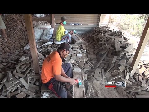 Video: Balkon Dan Batang Kayu, Konteks Dan Alam