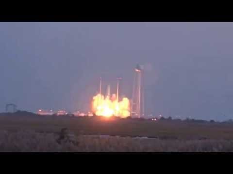 Взрыв ракеты Falcon 9 полное видео 01.09.2016