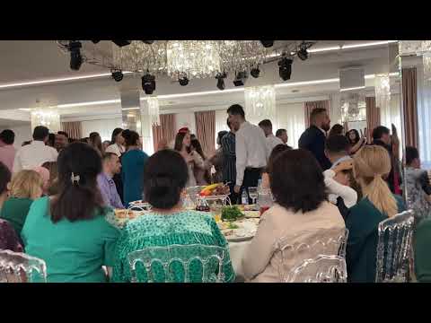 Video: Ružová Svadba: čo Dať