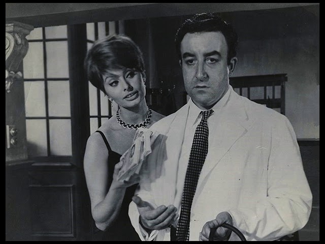 ZOO BE ZOO BE ZOO ... SINGER, SOPHIA LOREN ... FILM, THE MILLIONAIRESS (1960) class=