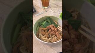 Sarapan Mie Ayam 18 di Jalan Panjang deket RCTI