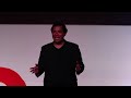 El diseño resuelve problemas | Luis De La Cruz | TEDxAmador
