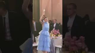 Çiçek Atma Merasimine Baş Kaldıran