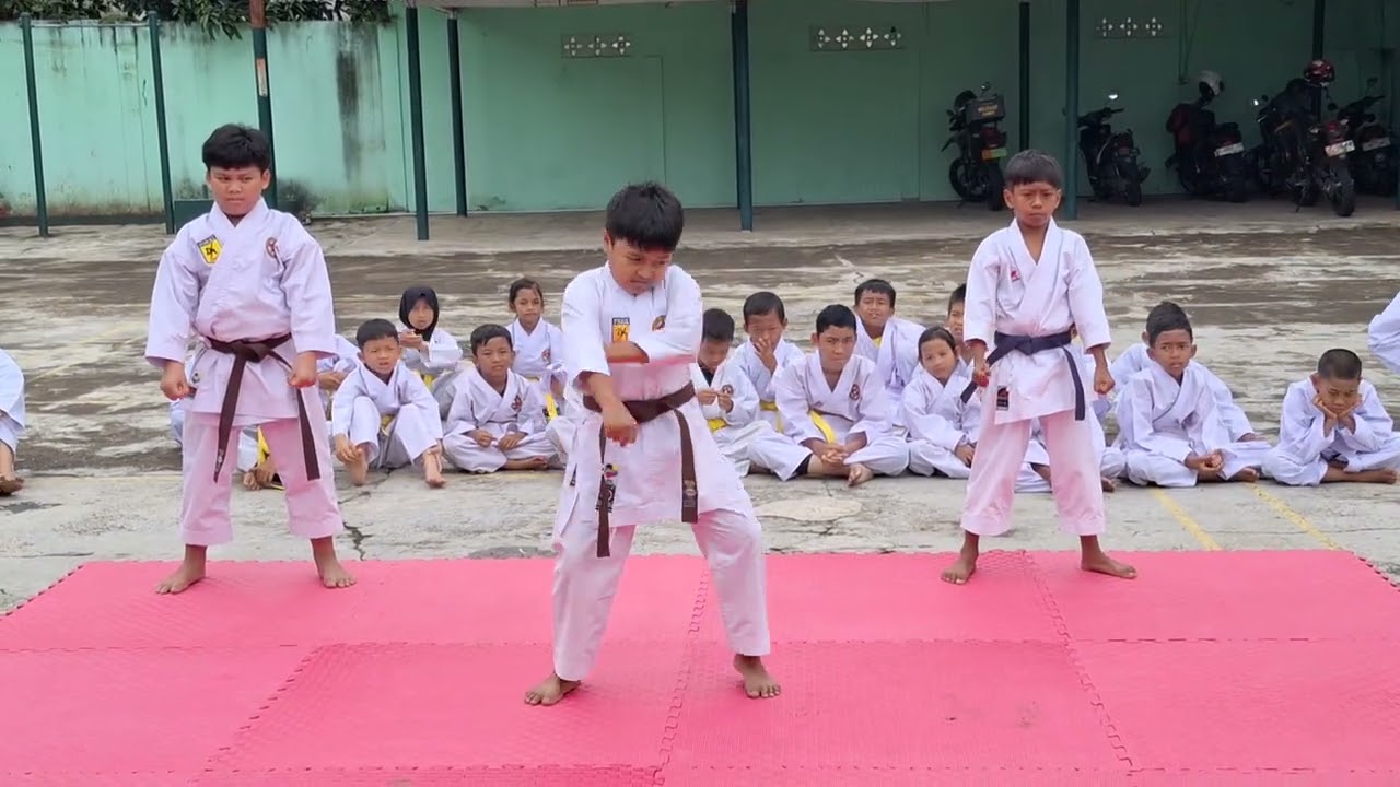 Karate Bkc Dojo Koramil 1207 Cisayong 