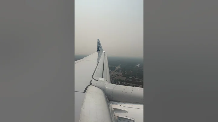 (4k) WestJet 737-MAX8 Landing into Winnipeg (CYWG)