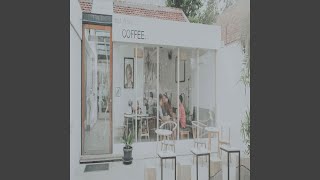 Mellow Backdrops for Breakfast Dates