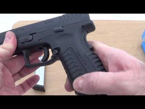 Video: Perbezaan Antara Pistol Genggam Polimer XD Dan XDM