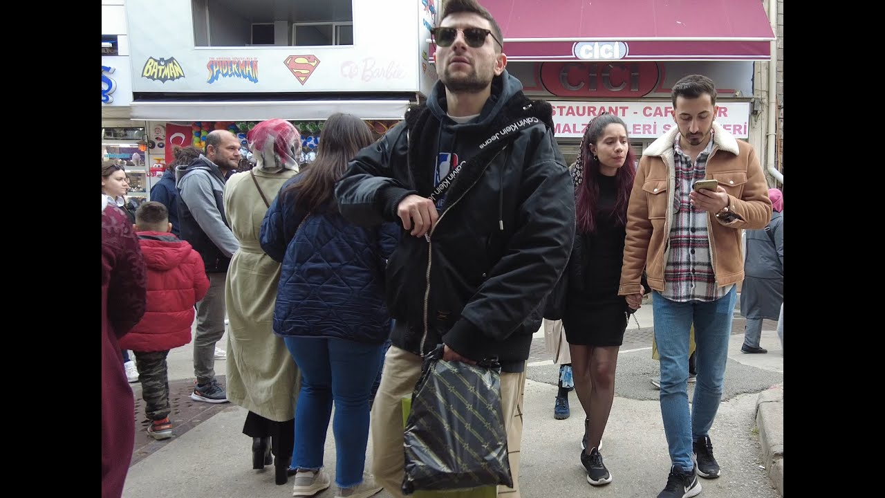 4K - KIZLARAĞASI - BASMANE - HAVRA SOKAĞI - AGORA / İZMİR / TÜRKİYE . 2023.03