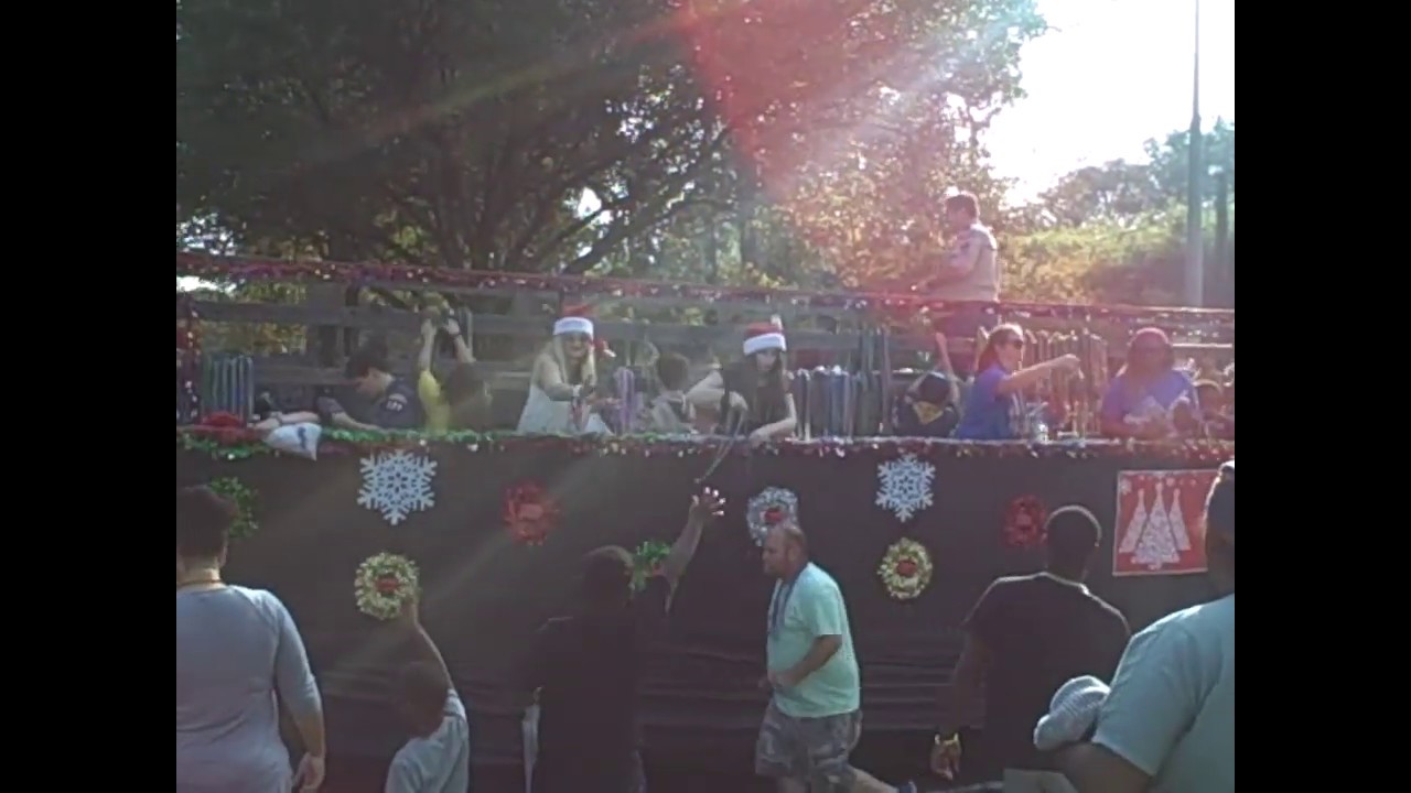 2018 Broadmoor Christmas Parade YouTube