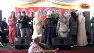 Sebujur Bangkai - Rena Permana