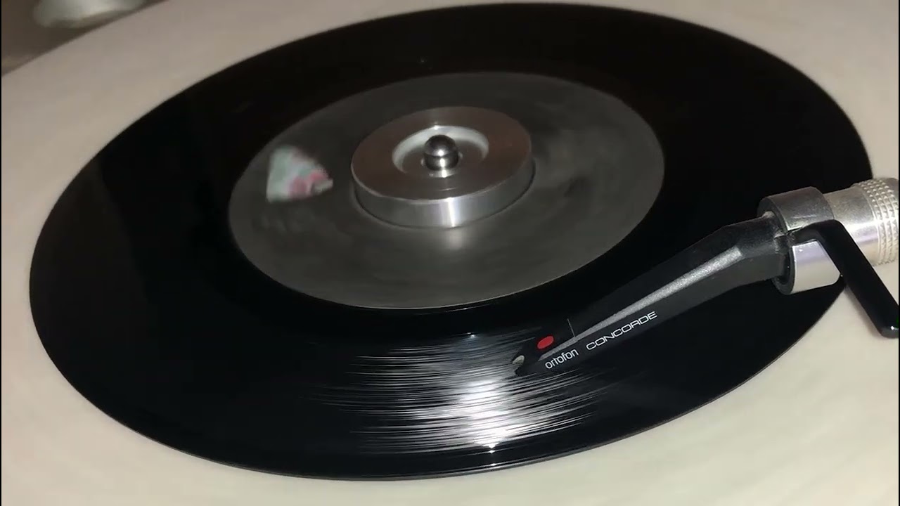 Watch JOE WHITE  AND CHUCK ONE NATION JAMAICA 7" 45 REGGAE DEMO  PRE RELEASE WHITE LABEL LISTEN on YouTube