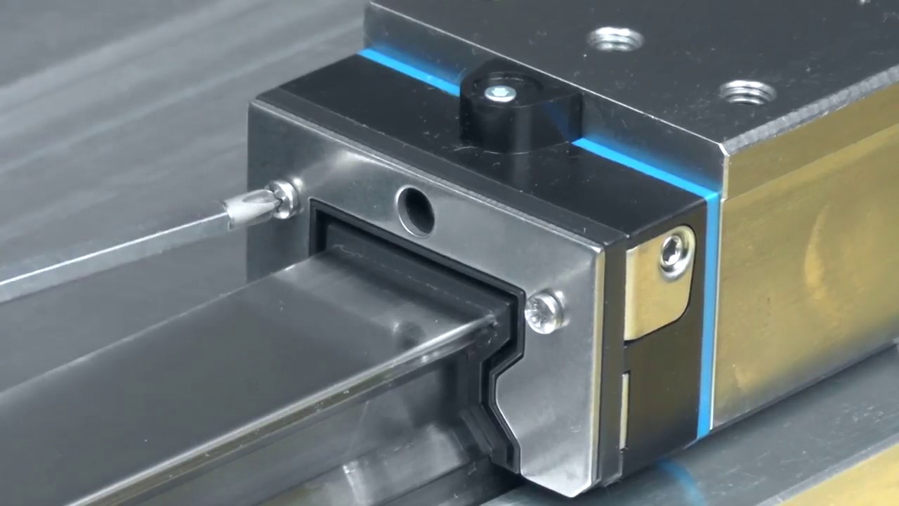 Roller Rail System RSHP  |  Installation of FKM Seal