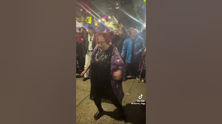 Así se bailó la música disco con POLYMARCH en paseo de la reforma. Despidiendo el Año en el ángel