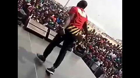 Olamide Surprise Davido on Stage As Davido Scream Dele Na my boy To the Crowd  WATCH VIDEO
