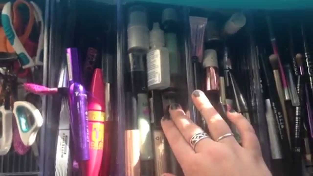 Makeup Collection and Vanity Room Tour 2015