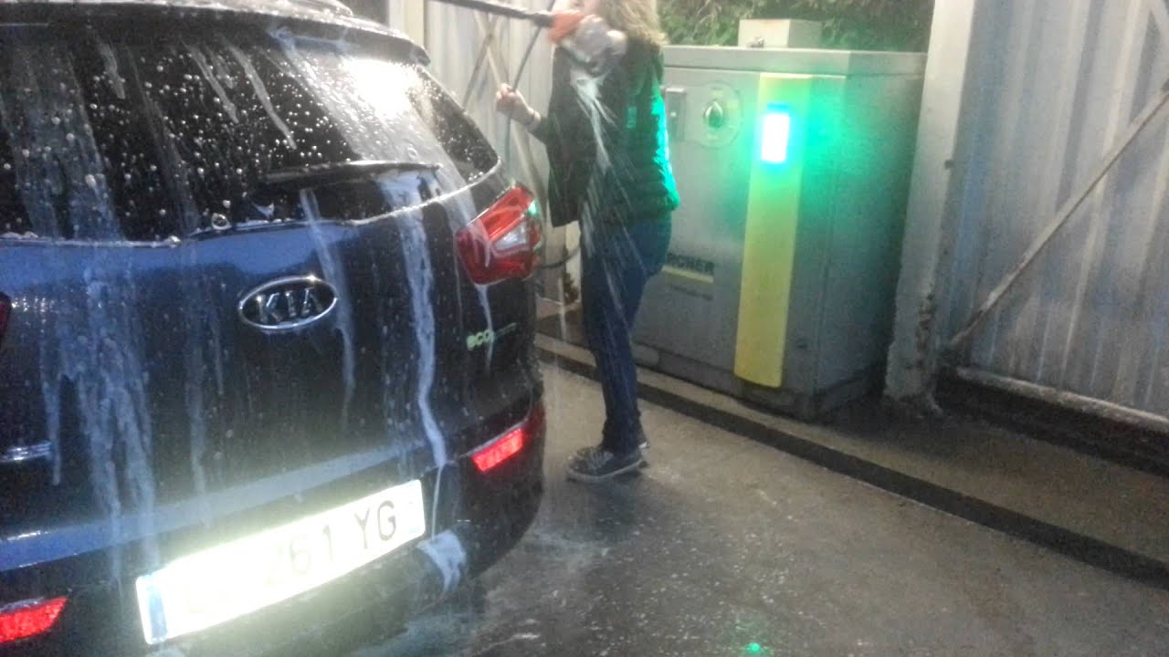 car wash Milf