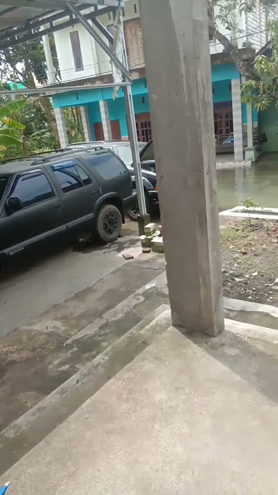 ketika LG asyik ada tamu jauh datang 😀😀😀