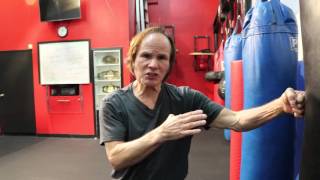 How to do a proper jab by Benny Urquidez