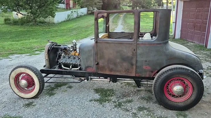 Hot Rod Ford Flathead V8- Model T Coupe