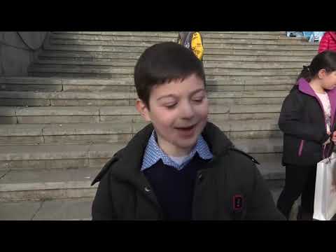 ,,განათლებული ახალი წელი“ სიმბოლურად ამ სახელწოდების აქცია დღეს ქუთაისში გაიმართა