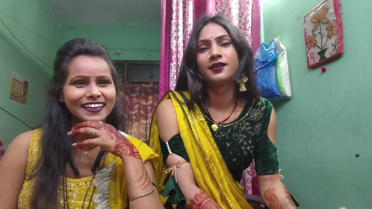 खुशबू रानी कुसुम जी जा रहे हैं प्रतापगढ़ बर्थडे पार्टी में आप लोग भी शामिल हो जाइए