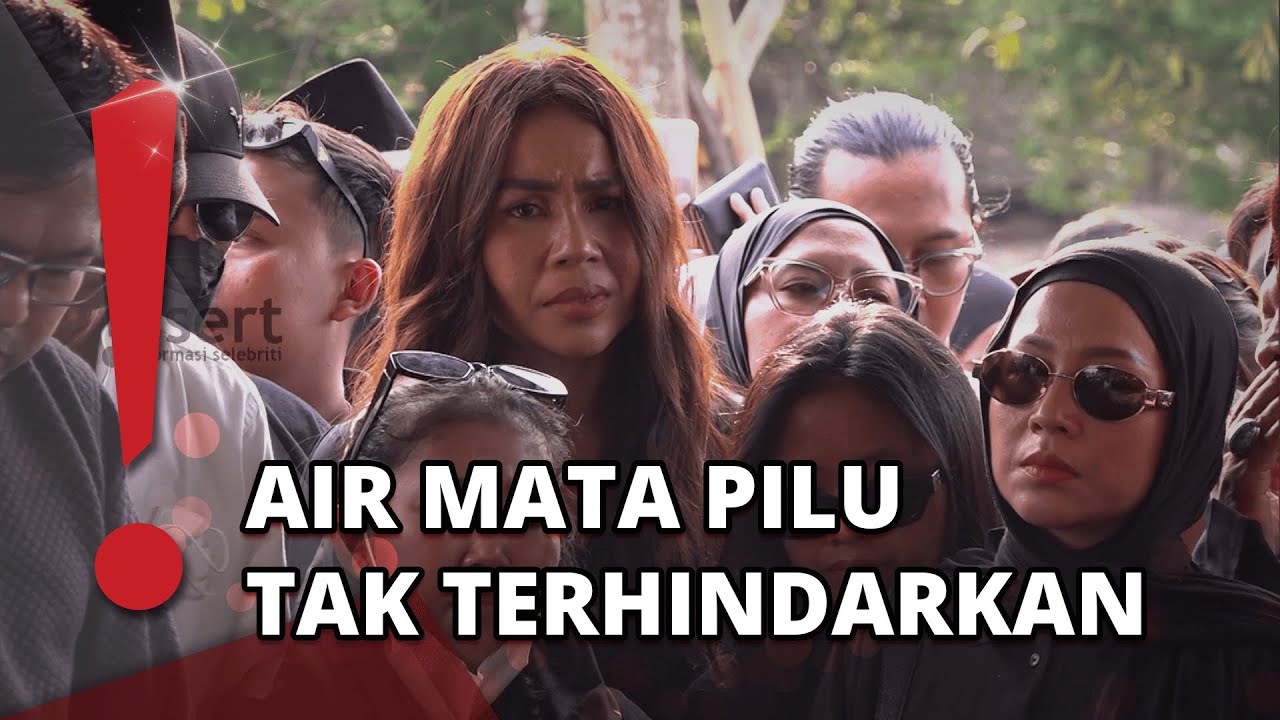 Tangis Artis-Warga Melepas Kepergian Mpok Alpa ke Peristirahatan Terakhir