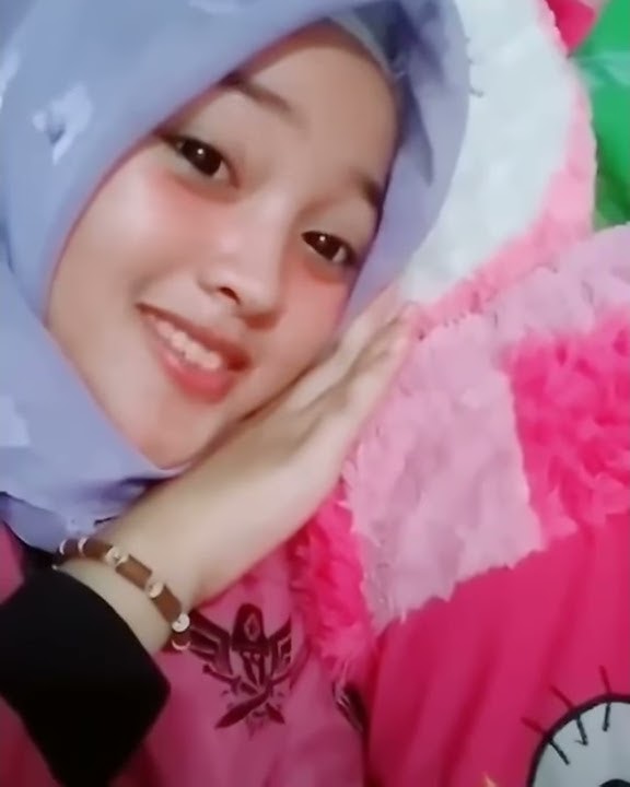 Konco turu cover cewek cantik