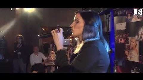 Jean Pearl LIVE - Auftritt auf dem businesstainment Event im Rosati Köln