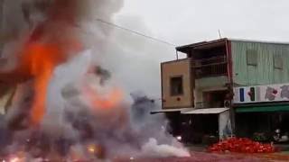 Biggest Firework Show-Like Volcanic Eruption ...Happy Diwali