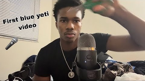 My First ASMR video with blue yeti microphone🎤 (Random triggers)