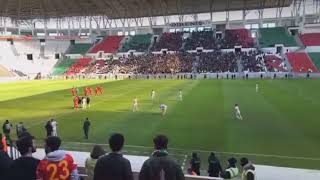 Spikerden Şiir Çok Güzelsin Diyarbakır