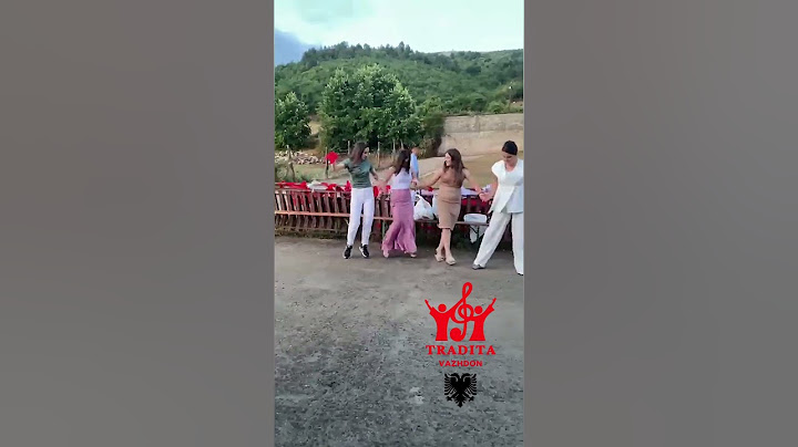 Sa bukur qe kercen 🇦🇱video by writer.w01 #kengapopullore #wedding #kengetare #danceperformance
