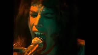 Queen - In The Lap Of The Gods (Official Video)