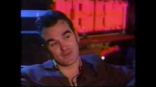 Morrissey Signing & Interview (MTV) (1994)