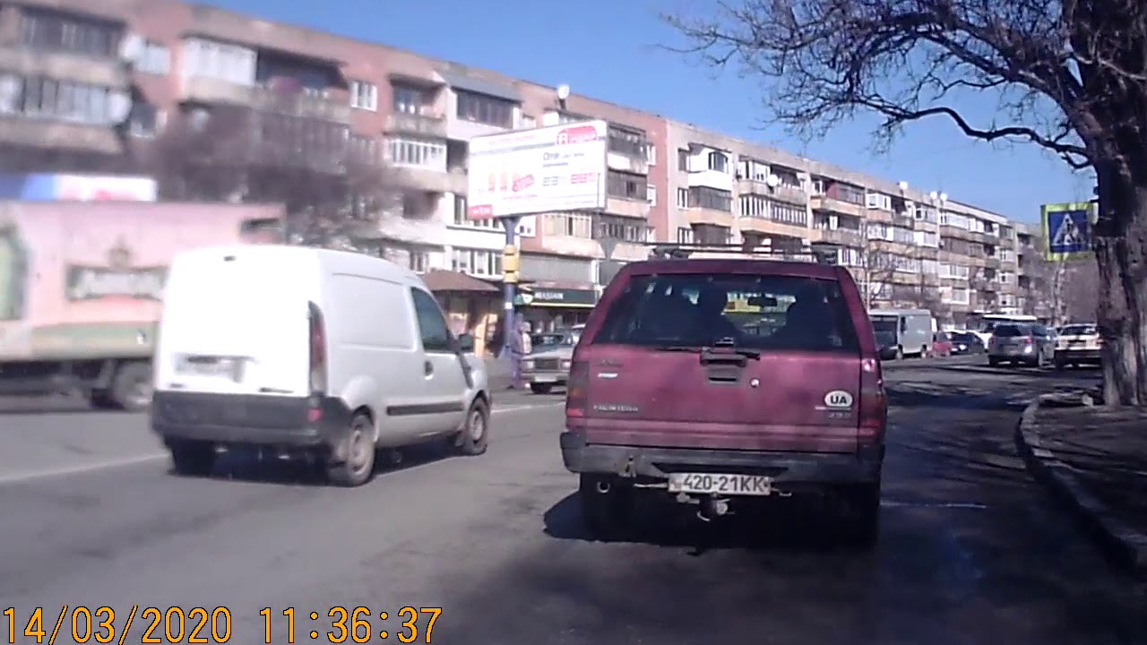 как можно попасть в халепу.Видеорегистратор Carcam. p720 - YouTube