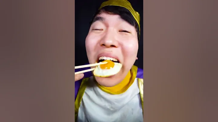 ASMR MUKBANG| BLACK BEAN NOODLES, SPICY NOODLES, Kielbasa SAUSAGE EATING SOUNDS #Shorts