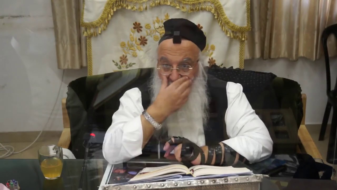 31הלכה יומית סימן כא-מה לעשות בציציות ובטליטות ישנים סעיף ד סימן כג-דיני ציצית בבית הקברות סעיף א