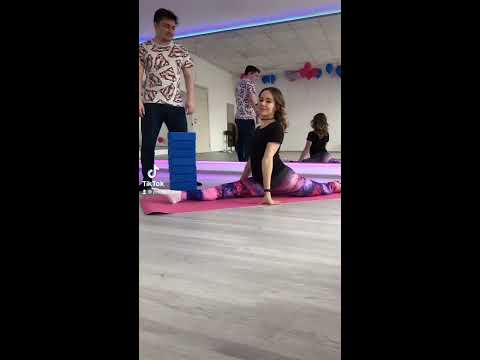 Супер шпагат в минус!!! - YouTube