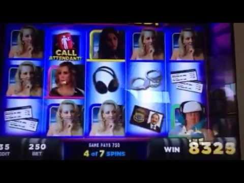 Bridesmaids slot machine