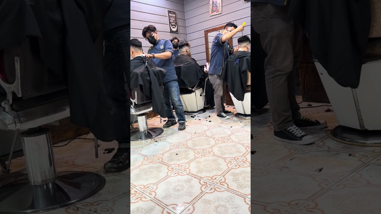 Lagi bawa 2 brother potong rambut di sir salon jl.wahidin,tempatnya bersih nyaman👍🙏