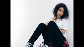 Ringtone   Alessia Cara scars To Your Beautiful