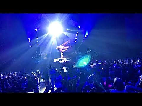 Ани Лорак – Рядом, но не вместе (Live)