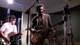 Gary Clark, Jr Peak Performance "Don't Owe You A Thing"