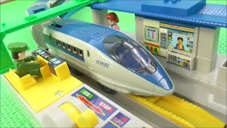 新幹線のプラレール 500系が発車ベルで出発進行！トンネルの中を照らす！ 子ども向けおもちゃ動画