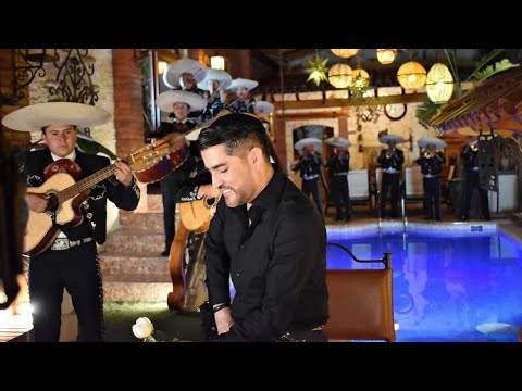 La canción más linda para Mamá / La Mujer Perfecta Versión Mariachi / Angel Melo