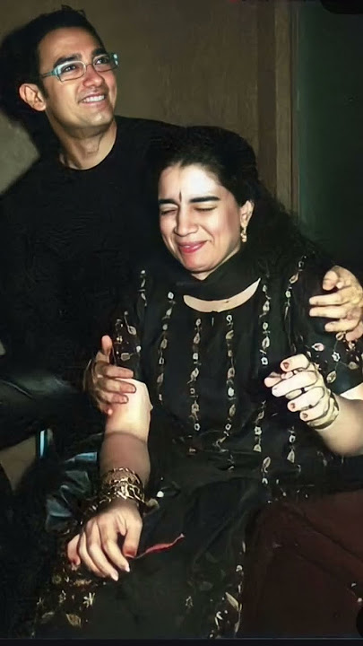 Aamir Khan ex wife Reena Dutta daughter Ira Khan and son Junaid Khan Khan family photo #short