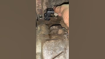 Replacing the Crankshaft Position Sensor #mechanic #youtubeshorts #shorts