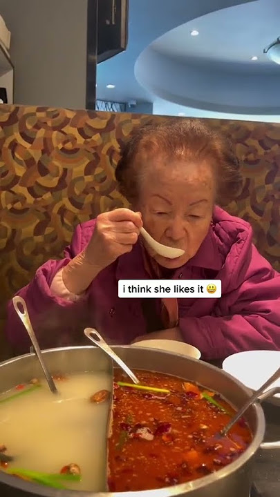 Taking My Korean Grandma to Eat Hot Pot for the First Time🍲 #shorts