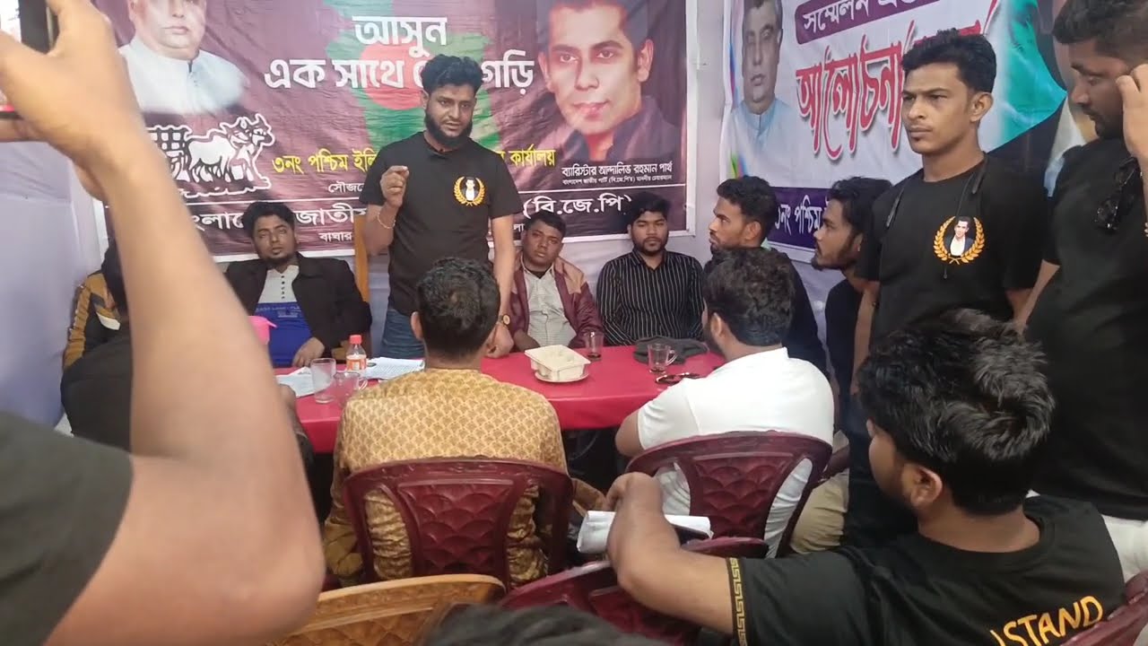 Completing the challenge of twocontestants in the funny balloon burstgame will be the winner#video 