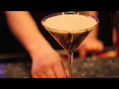 chocolate-raspberry-truffle-martini-:-gourmet-cocktails-&-dessert-martinis